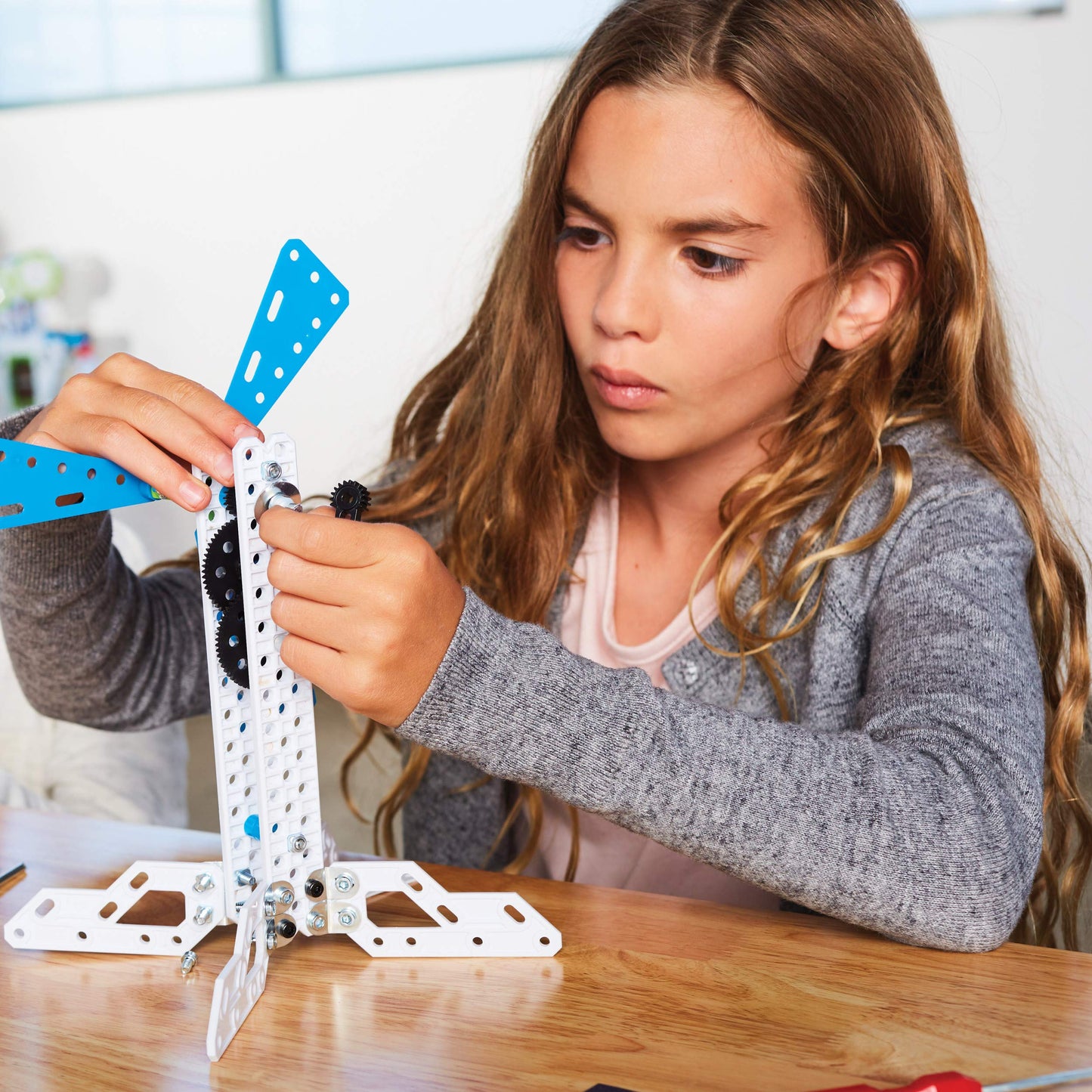 MECCANO, Geared Machines S.T.E.A.M. Building Kit with Moving Parts, for Ages 10 and Up