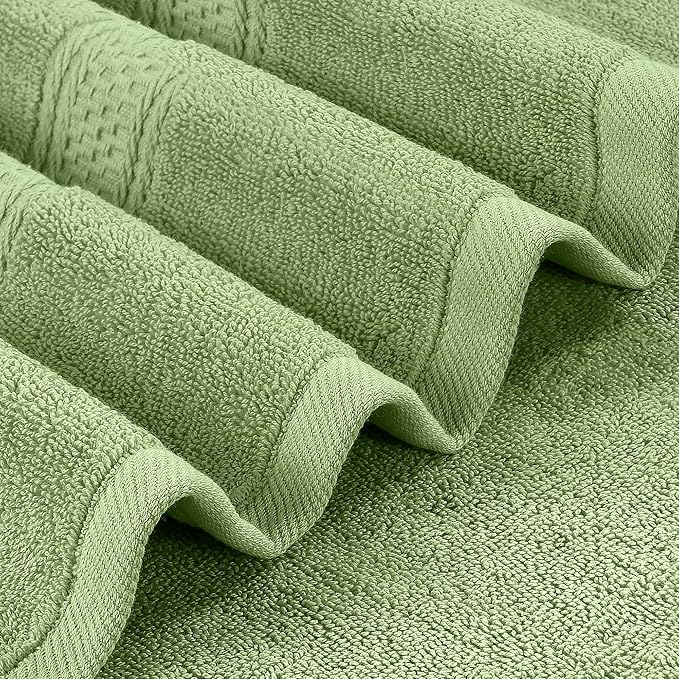 Utopia Towels 4 Pack Premium Bath Towels Set, 27 by 54 Inches, 100% Ring Spun