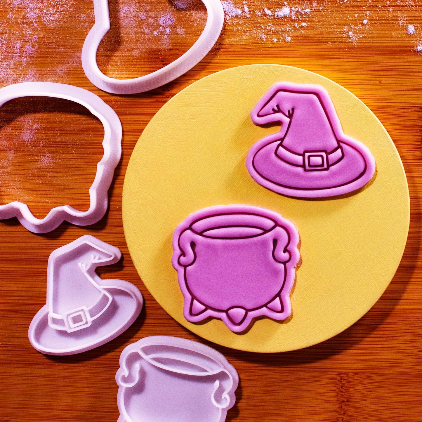 BAKERLOGY Wicked Brews Mini Cookie Cutter & Stamp Set (Witch Hat & Cauldron Designs) – Cute Halloween Fondant Embossing Stamp Cutters for Spooky Baking, Cupcake Toppers & Party Treats