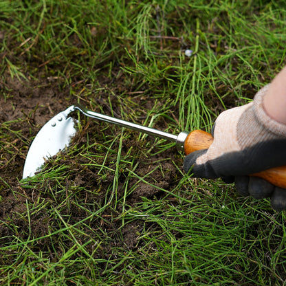 Japanese Weeding Tool Nejiri Gama Weeding Hoe Sharp Japanese Steel with Wood Handle, Nejiri Gama Weeding Sickle, Made in Japan, Hand Weeder Tool for Garden, Silver