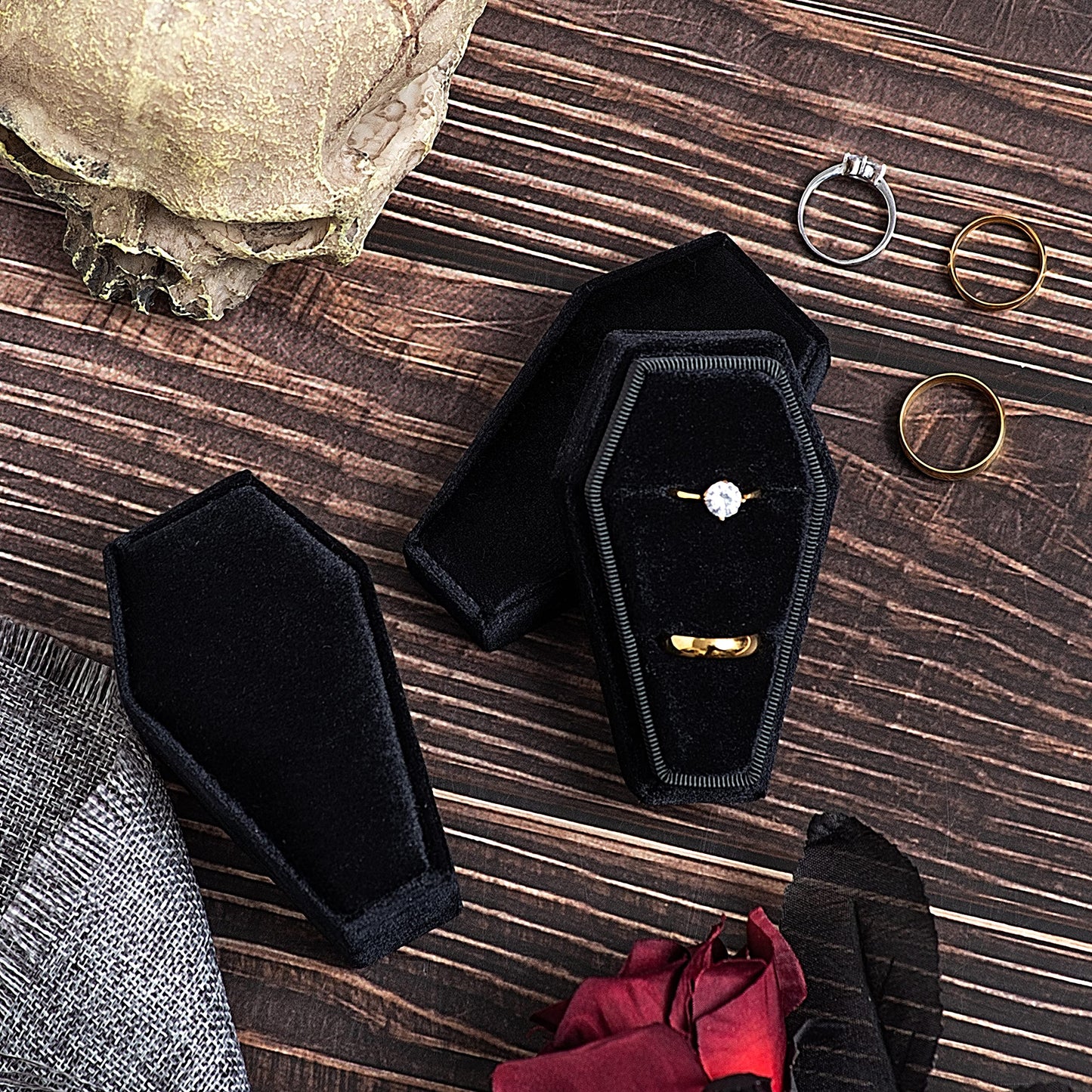 Giftop Velvet Coffin Ring Box Case Holder for Gothic Wedding Ceremony Jewelry Organizer Decorations (Black)