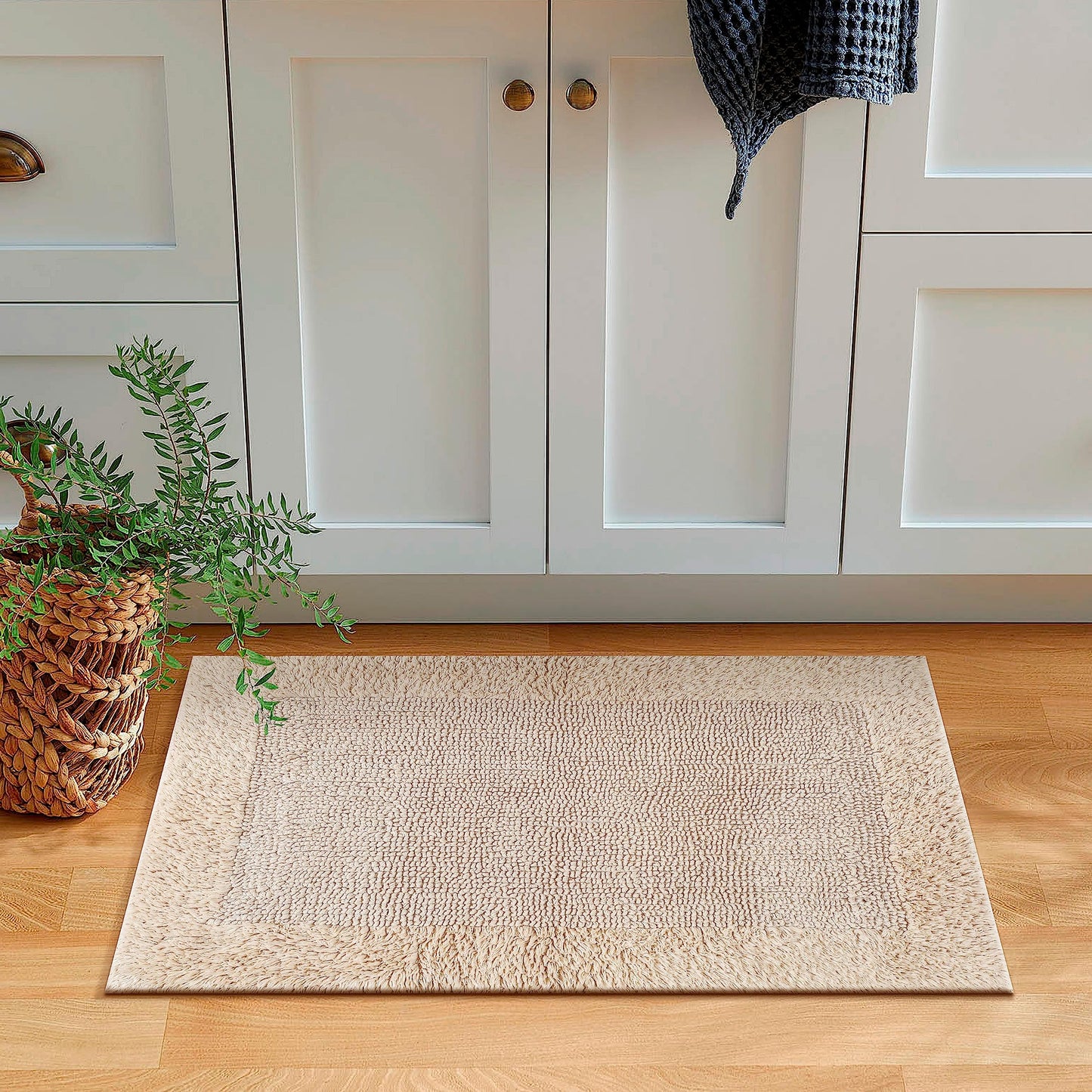 Savi Home Bath Mat Rug 17x24 Linen, 100% Pure Cotton Linen, Super Soft Bath Rug, Plush & Absorbent, Hand Tufted Heavy Weight Construction, Full Reversible Step Out Rugs